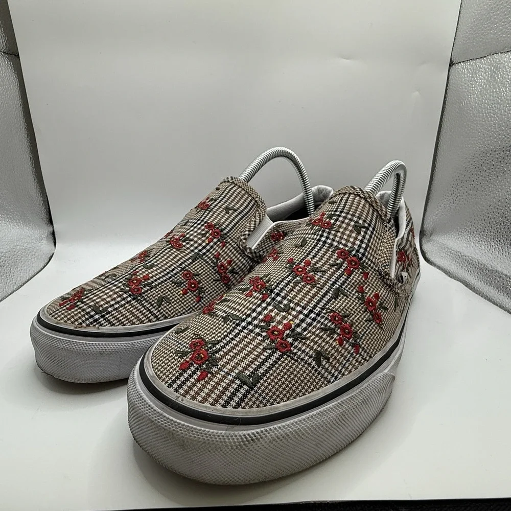 Vans Women's 9.5‎ Men's 8 Slip On Floral Embroidered Plaid